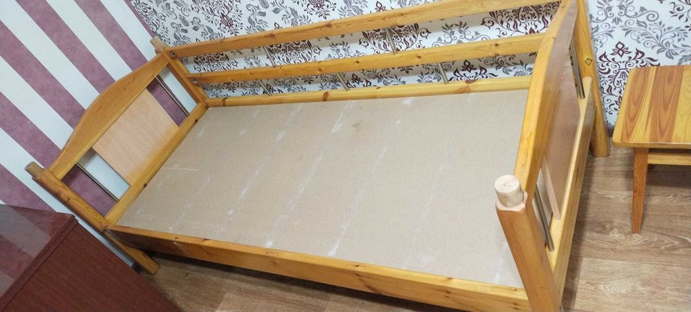 Продам двухъярусная Кровать