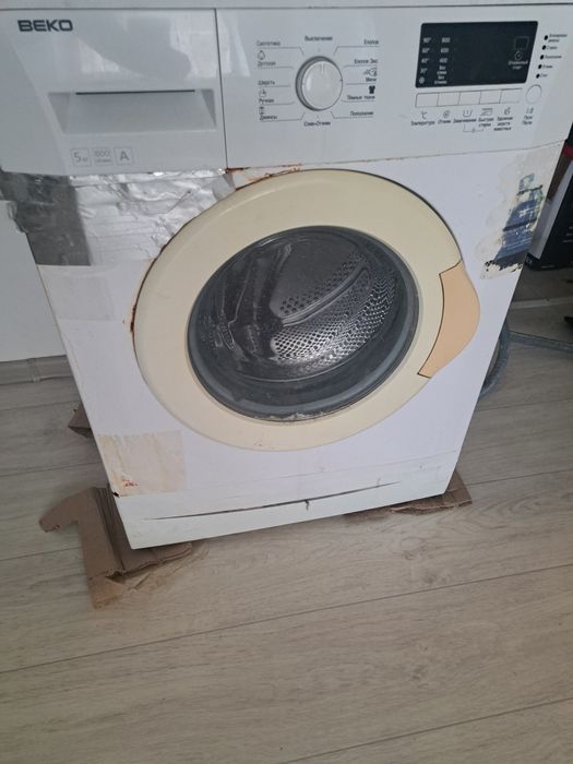 Продам стиральную машинку автомат