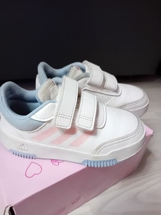 Оригинални детски маратонки Adidas