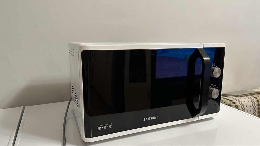 Микроволновая печь