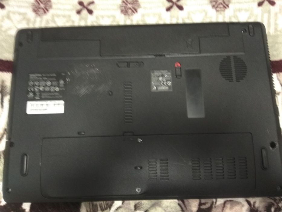 Ноутбук emachines e644