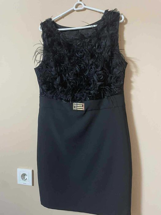 Черна Рокля Юнона