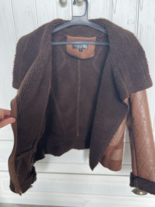 Късо яке с каракул