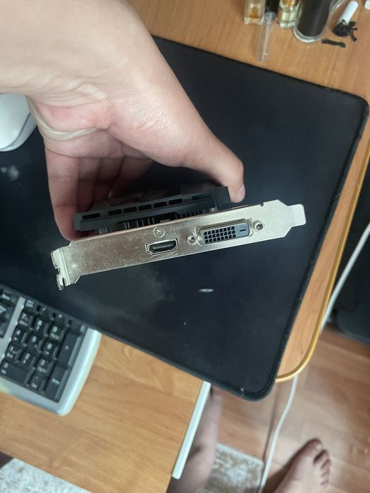 Виделкарта gt 1030