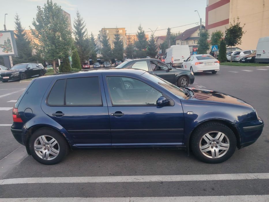 VOLKSWAGEN Golf 2003 — imagine 4
