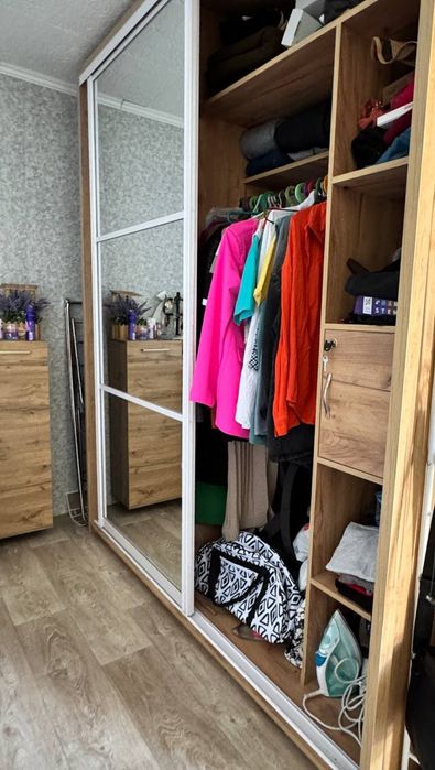 Шкаф купе гардироб с цельными антресолями