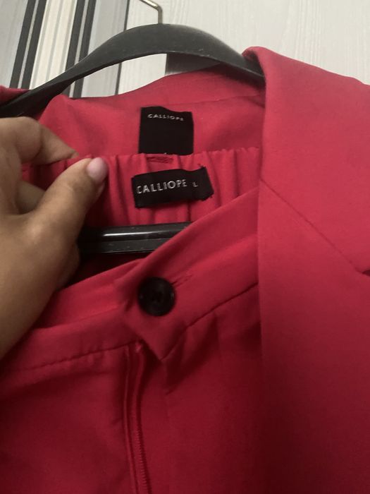 Костюм в цвят фуксия от CALLIOPE