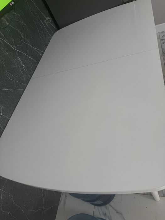 Продам стол кухонный