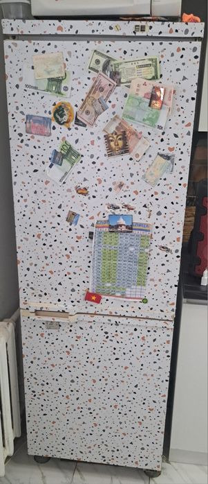 Продам холодильник