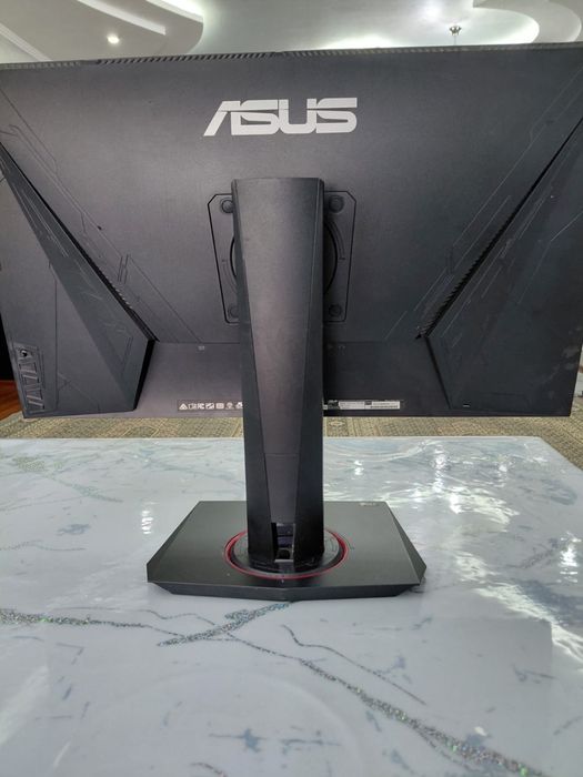 Игровой монитор Asus