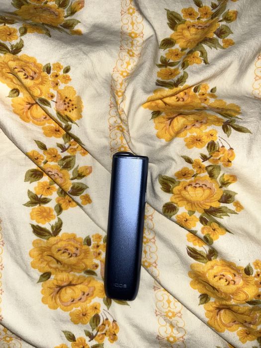 iqos albastru iluma