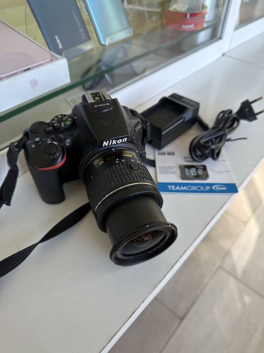 Nikon   D5600. Фотоапарат