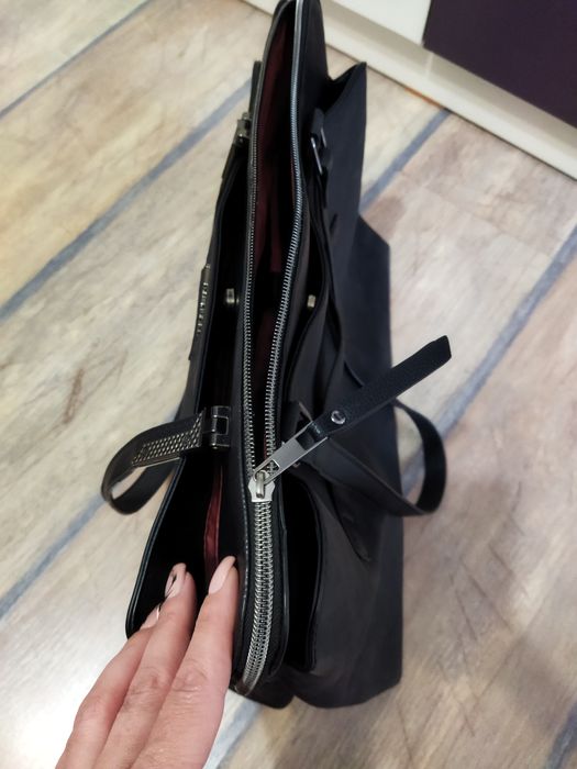 Дамска чанта.Дамска чанта