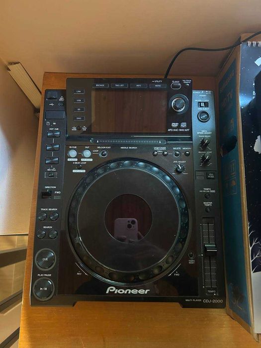 Pioneer CDJ - 2000