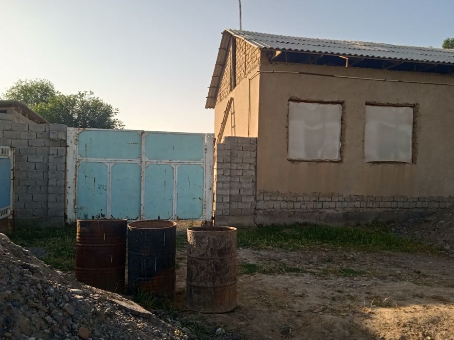 участка сотилади. 5соток