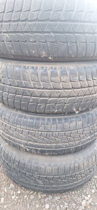 De vânzare roti iarna Rav 4 2007