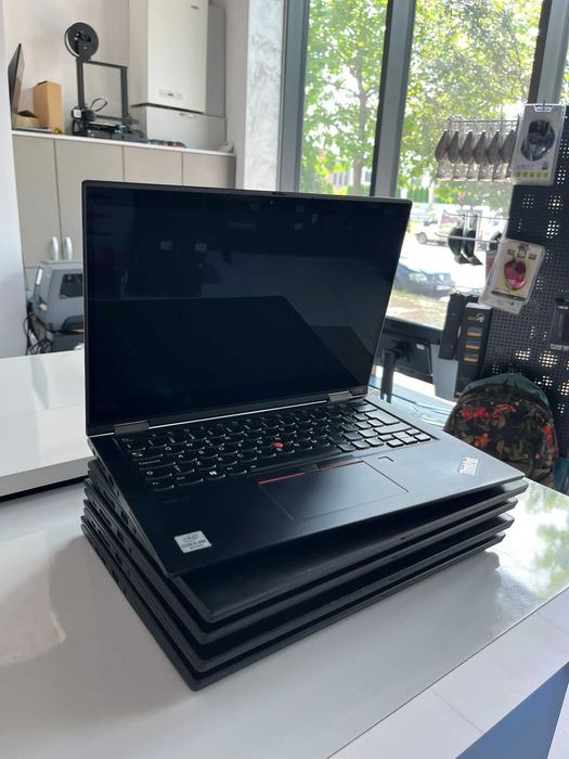 Lenovo ThinkPad X13 Yoga i5-10310u-16Gb ram-256gb Ssd