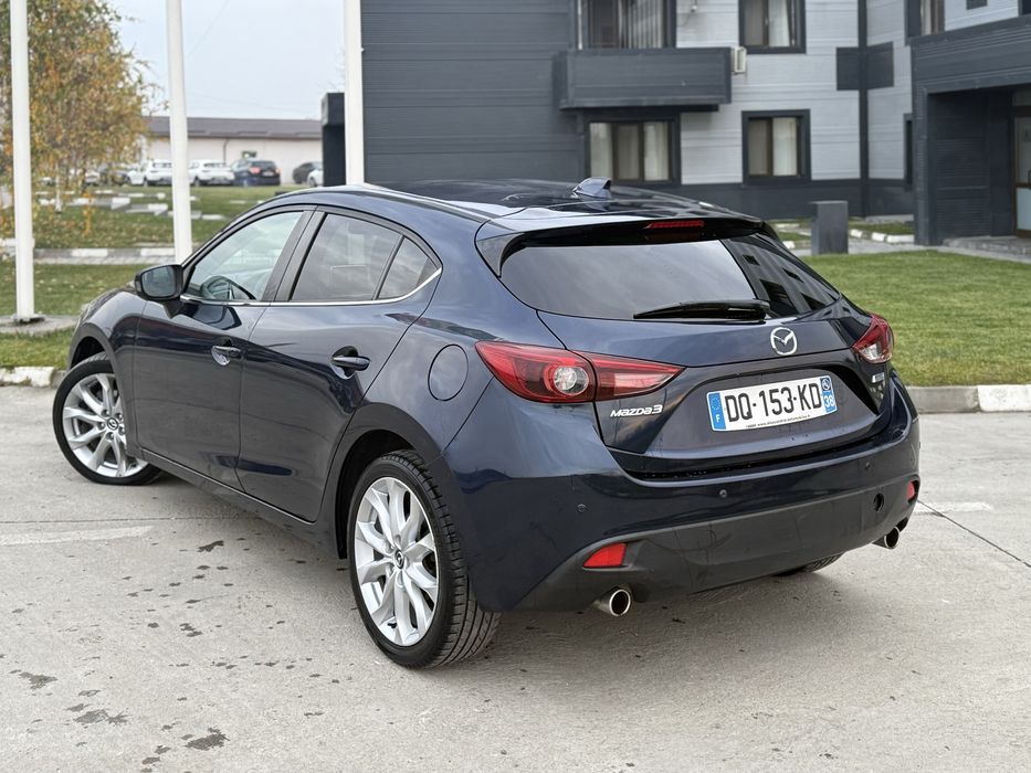 Mazda 3 2016 SkyActive-Diesel -Headup Display-Bose-
