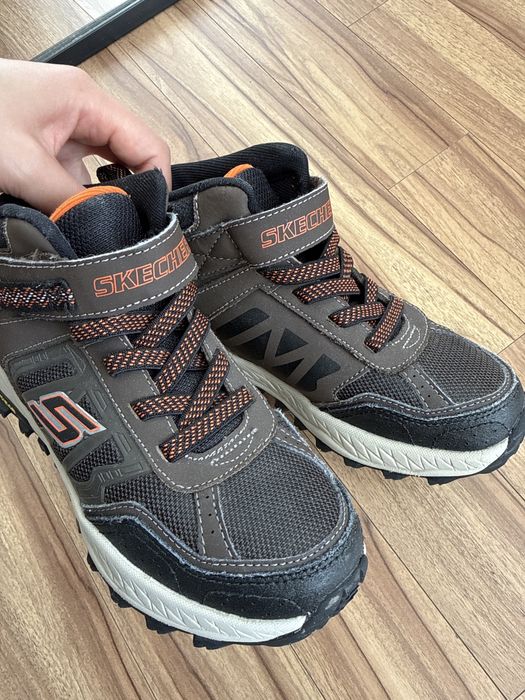 Кроссовки на мальчика демисезон 33,5 размера