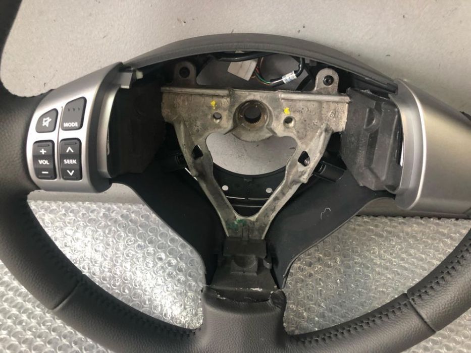 volan cu comenzi suzuki splash opel agila b