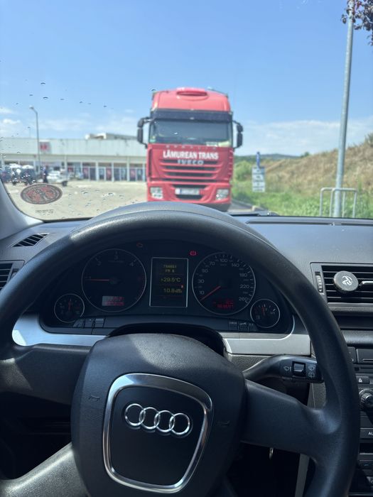 Audi A4 b7 anul 2006