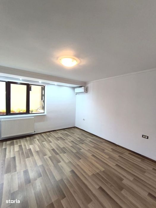 Banu Manta – Ion Mihalache – Spatiu birouri–Spatiu comercial–1900 EUR