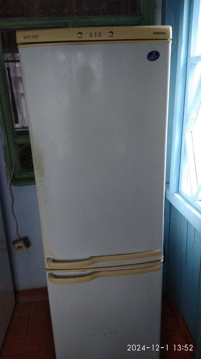 Холодильник Самсунг