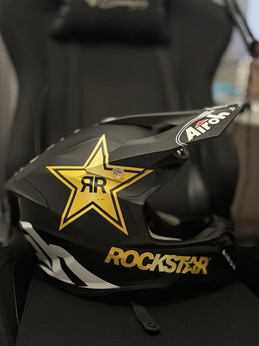 Каска twist 2.0 rockstar matt 22