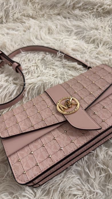 Michael Kors чанта