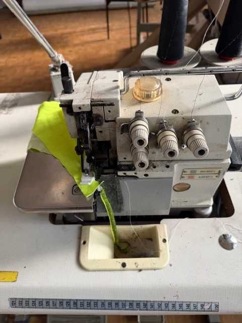 четири конечен оверлог kintex