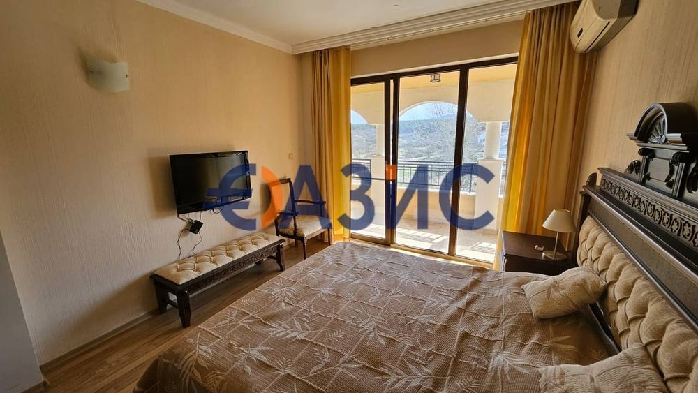 Продава се Двустаен апартамент в Царево - 73 кв.м за 1069 €/кв.м - Снимка #1