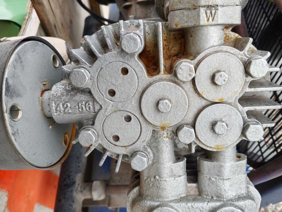 Компрессор с ресивером в идеальном состояний