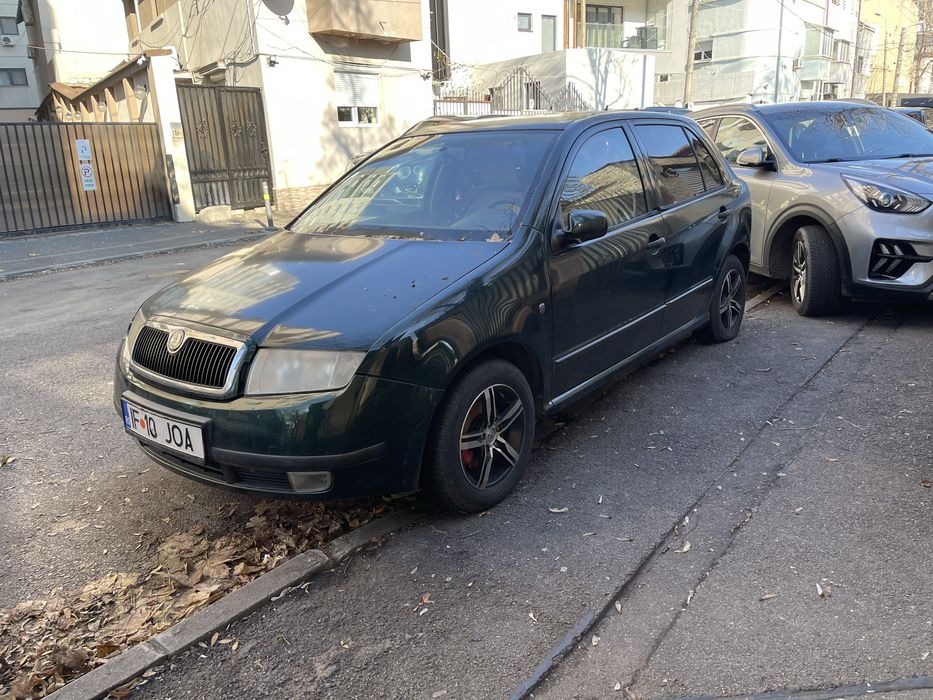 Aripa stanga dreapta aripi skoda fabia 1