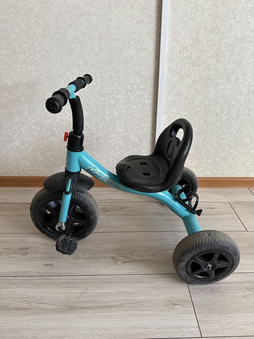 Детский велосипед до 3-4 лет