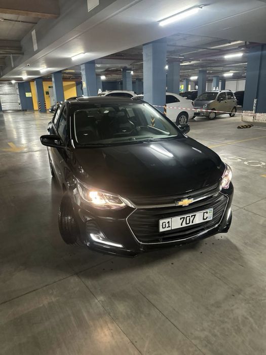 Onix Premier zo’r xolatda bir qo’l avtosalondan