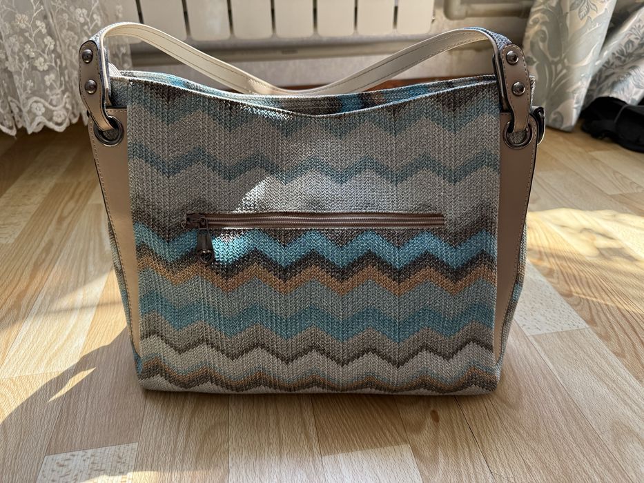 Продам сумку в отличном состоянии