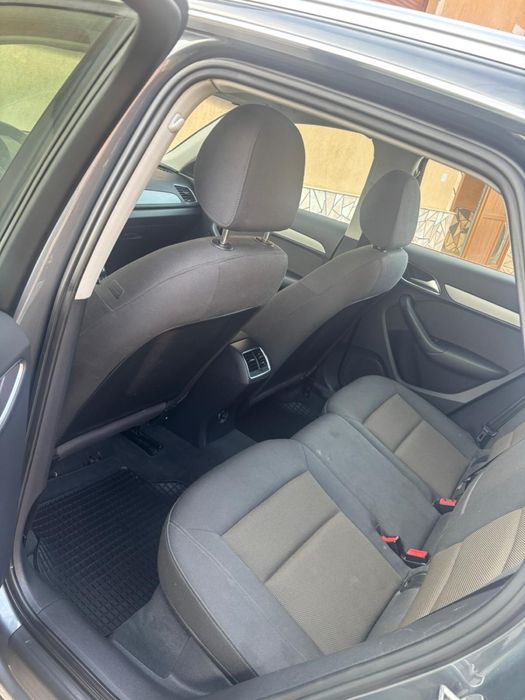 Audi Q3/2012/2.0 TDI/140PC/
