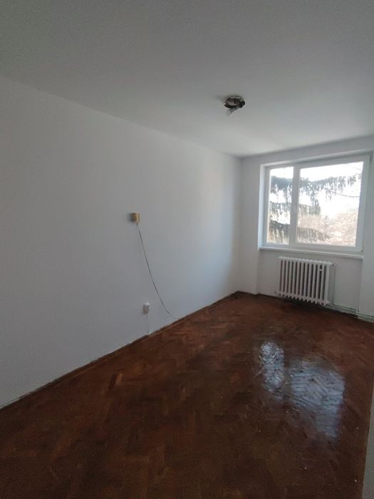 Apartament cu 3 camere în Tg. Secuiesc