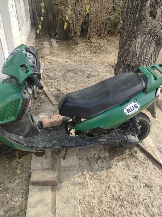 Обменяю скутер Априла