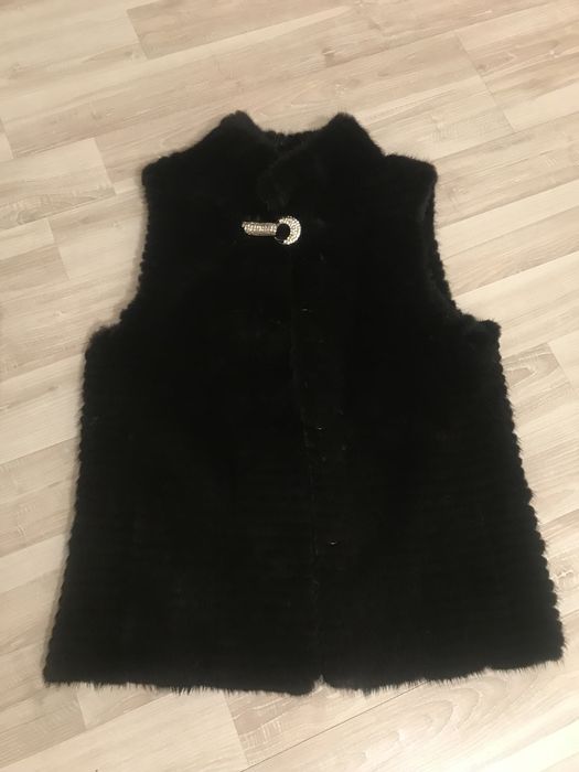 Продам норковую жилетку