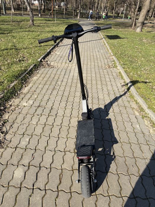 Trotineta electrica kukirin g2 2025