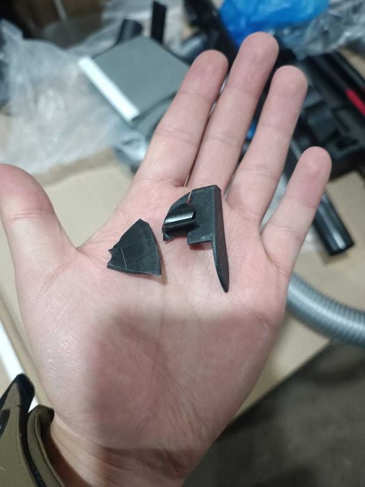 срочно продам новый пылесос