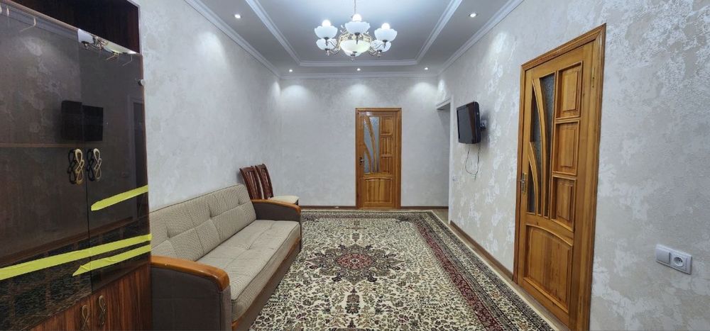 Юнусабад 12 квартал 2в3 комнатная