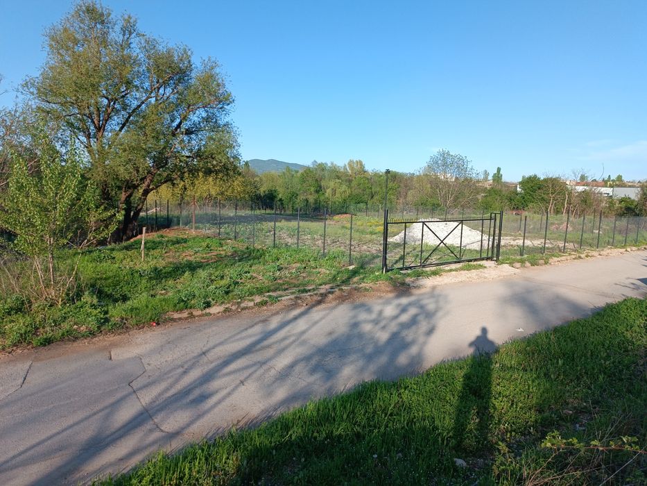 Продава се Парцел в Враца, Хранително-вкусова зона - 928 кв.м за 83 €/кв.м - Снимка #1