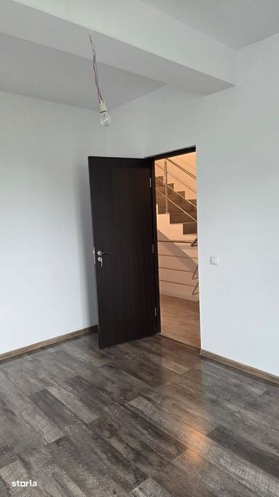 Casa Tip Duplex cu curte individuala