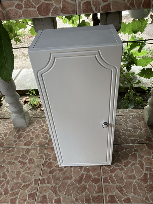 Vand mobilier baie