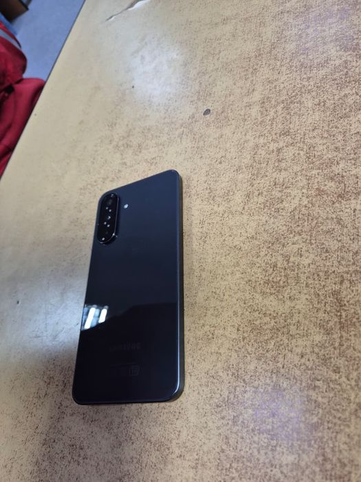 Продам Samsung A36 256gb