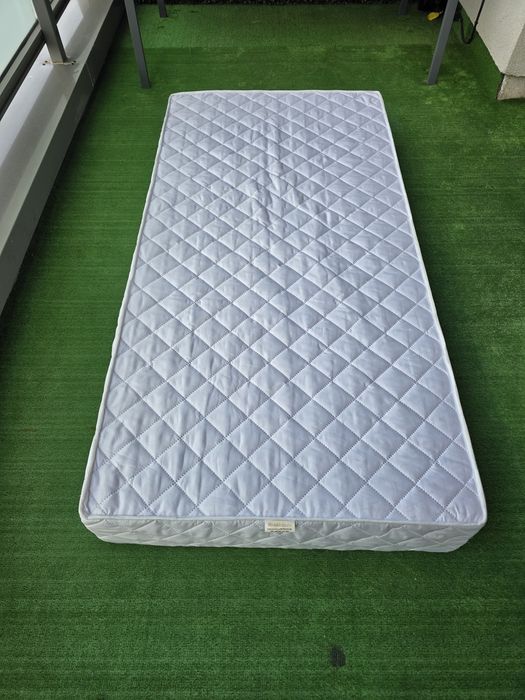 Set saltele patut copii cu husa detasabila