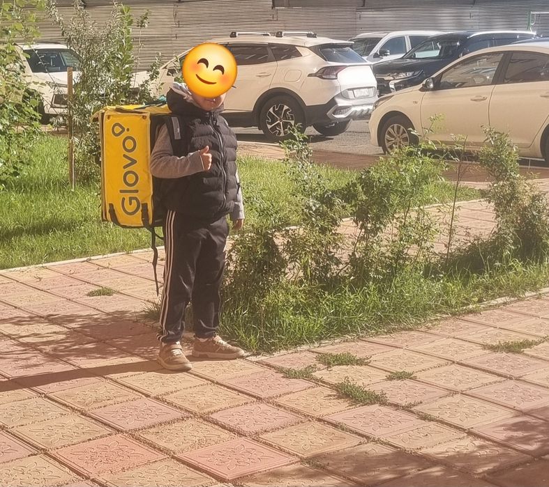 Продам новая  термосумка Glovo