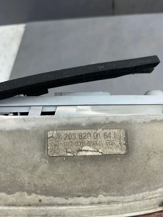 Lampa / Tripla stop stanga pe aripa 2038200164L Mercedes-Benz C-Class